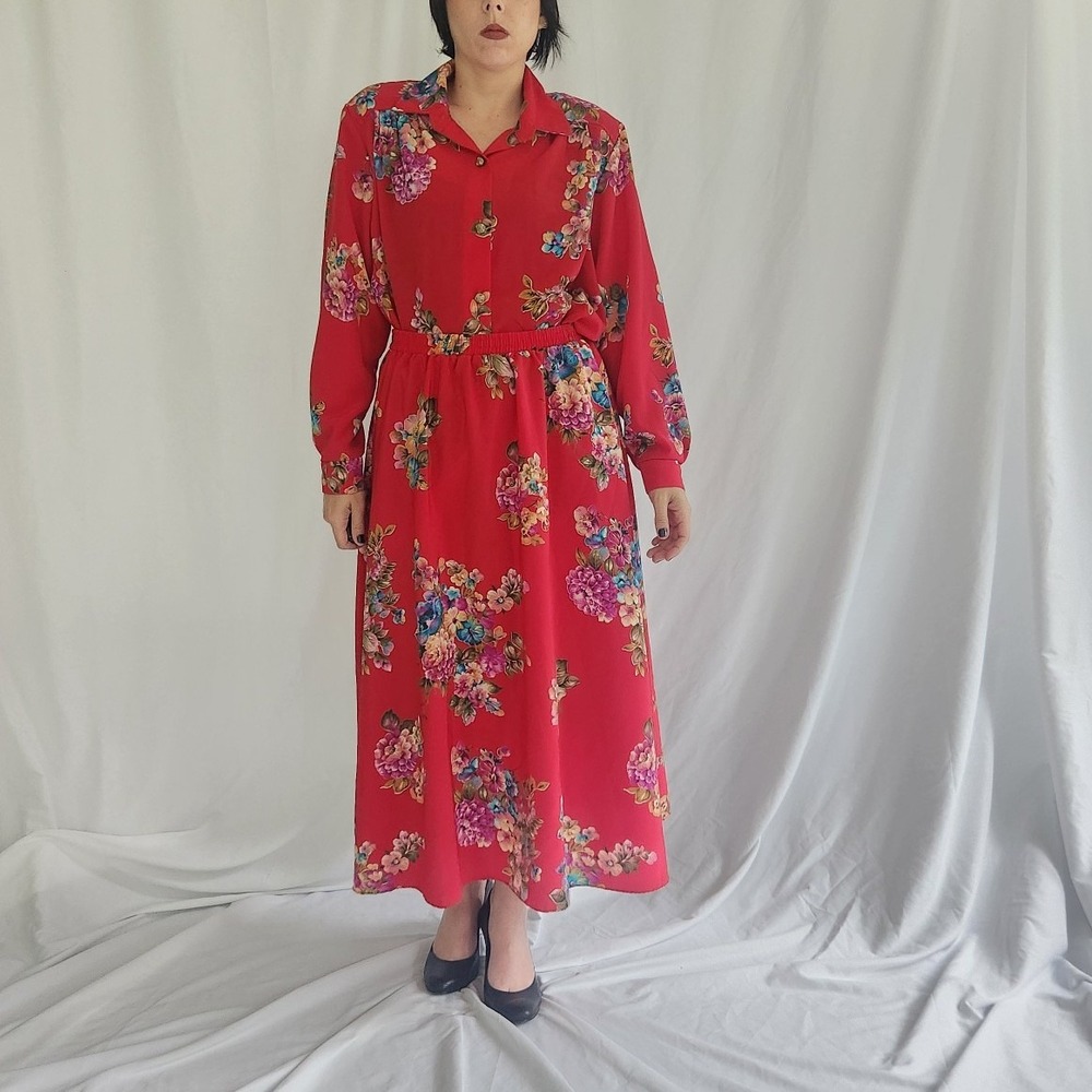 90s/00s Red Floral Top and Skirt Set